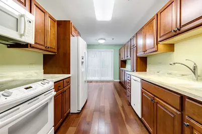 129 Acacia Circle #106E, Indian Head Park, IL 60525 - Photo 9