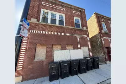 4263 W Montrose Avenue, Chicago, IL 60641 - Photo 1