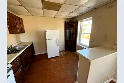 4263 W Montrose Avenue, Chicago, IL 60641 - Photo 3