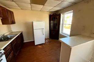 4263 W Montrose Ave, Chicago, IL 60641 - Photo 3