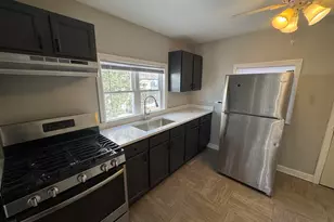 16935 Western Ave, Hazel Crest, IL 60429 - Photo 5