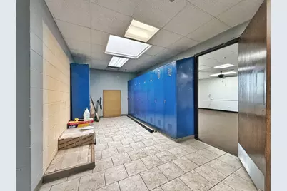 1655 Greenleaf Avenue, Elk Grove Village, IL 60007 - Photo 13