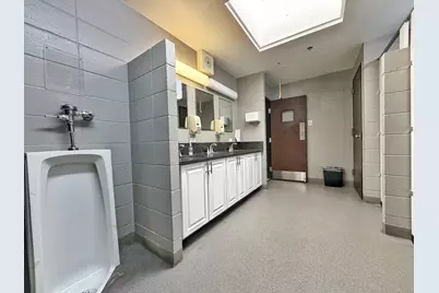 1655 Greenleaf Avenue, Elk Grove Village, IL 60007 - Photo 15