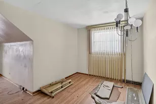 8330 S Essex Ave, Chicago, IL 60617 - Photo 19