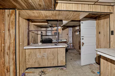 8330 S Essex Avenue, Chicago, IL 60617 - Photo 33