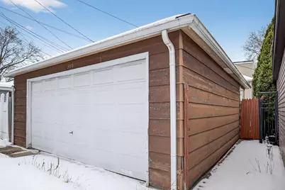 8330 S Essex Avenue, Chicago, IL 60617 - Photo 45