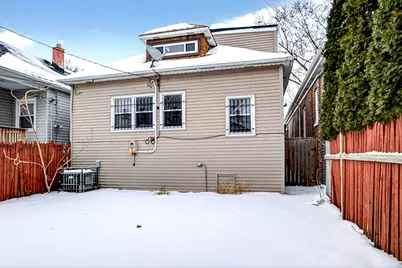 8330 S Essex Avenue, Chicago, IL 60617 - Photo 41