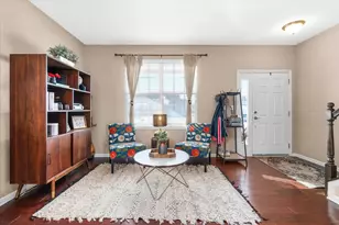 509 Moorfield Ave, North Aurora, IL 60542 - Photo 5