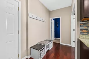 509 Moorfield Ave, North Aurora, IL 60542 - Photo 15