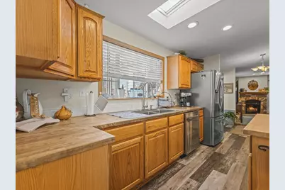 5644 Buttercup Lane, Machesney Park, IL 61115 - Photo 15