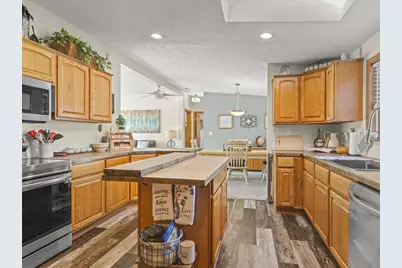 5644 Buttercup Lane, Machesney Park, IL 61115 - Photo 17