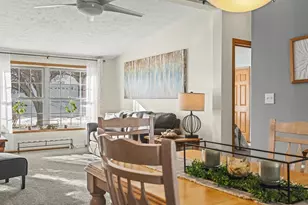 5644 Buttercup Ln, Machesney Park, IL 61115 - Photo 11