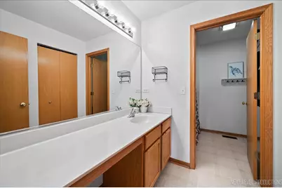 1910 Crestview Drive, Plainfield, IL 60586 - Photo 25