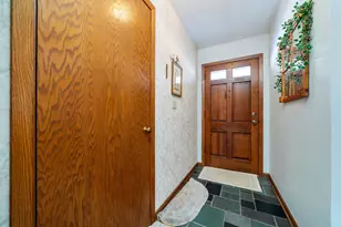 4307 Tallwood Ave, Rockford, IL 61114 - Photo 5