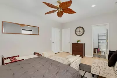 4714 S Evans Avenue #3N, Chicago, IL 60615 - Photo 9