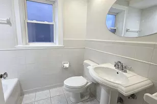 8910 Skokie Blvd, Skokie, IL 60077 - Photo 11