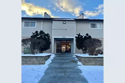 880 Old Willow Road #282, Prospect Heights, IL 60070 - Photo 1