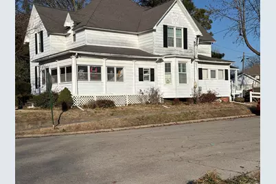 200 W McHaney Street W, Harrisburg, IL 62946 - Photo 3