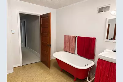 200 W McHaney Street W, Harrisburg, IL 62946 - Photo 21