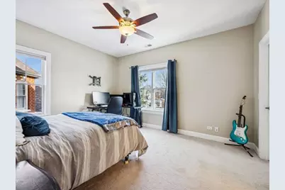 688 S Mitchell Avenue, Elmhurst, IL 60126 - Photo 25