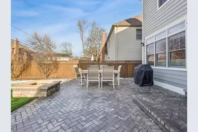 688 S Mitchell Avenue, Elmhurst, IL 60126 - Photo 29