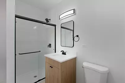 6969 N Bell Avenue #2, Chicago, IL 60645 - Photo 9