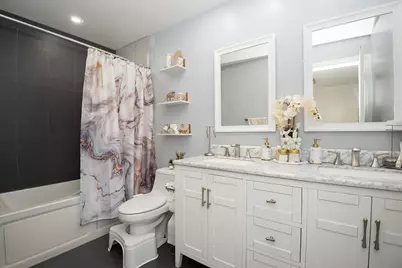 9909 N Huber Lane, Niles, IL 60714 - Photo 21