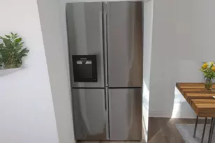 10226 S California Ave, Evergreen Park, IL 60805 - Photo 7