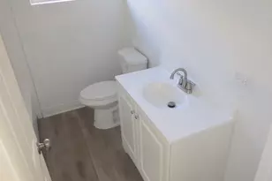 10226 S California Ave, Evergreen Park, IL 60805 - Photo 11