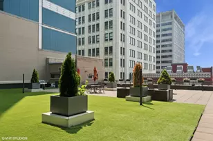 565 W Quincy St, Chicago, IL 60661 - Photo 15