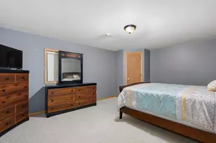 13 Iliad Dr, Tinley Park, IL 60477 - Photo 23