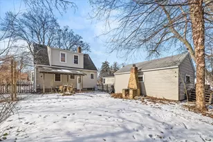 523 Preston Ave, Elgin, IL 60120 - Photo 17