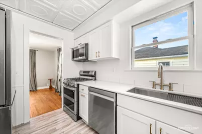 523 Preston Avenue, Elgin, IL 60120 - Photo 3