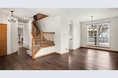 541 Wingpointe Drive, Aurora, IL 60506 - Photo 5