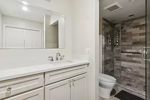 2001 Sherman Ave, Evanston, IL 60201 - Photo 7