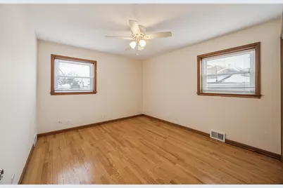 822 S La Grange Road, La Grange, IL 60525 - Photo 7