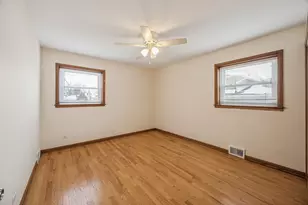 822 S La Grange Rd, La Grange, IL 60525 - Photo 7
