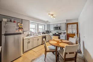 822 S La Grange Rd, La Grange, IL 60525 - Photo 9