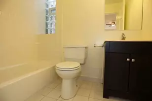 1010 W Sunnyside Ave, Chicago, IL 60640 - Photo 19