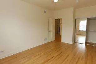 1010 W Sunnyside Ave, Chicago, IL 60640 - Photo 11