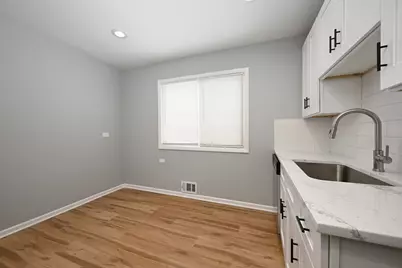 1210 N Wheeling Road, Mount Prospect, IL 60056 - Photo 5