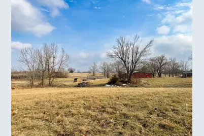 320 N Old Marion Road, Orangeville, IL 62939 - Photo 9