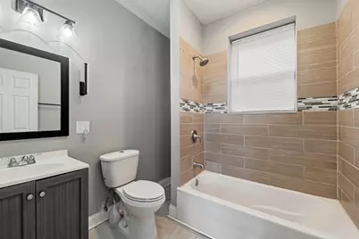 7515 S Essex Avenue #2, Chicago, IL 60649 - Photo 13