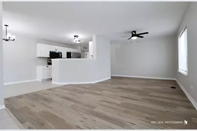 39221 N Aberdeen Lane #39221, Beach Park, IL 60083 - Photo 5