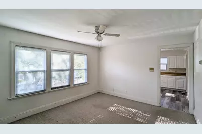 607 Walnut Street #4, Lemont, IL 60439 - Photo 5