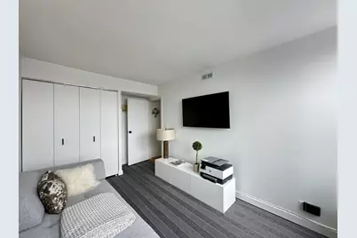 6701 S Crandon Avenue #8B, Chicago, IL 60649 - Photo 17