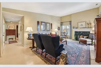 [Address not provided], Evanston, IL 60201 - Photo 9