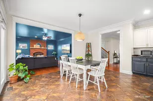 216 S Whispering Hills Dr, Naperville, IL 60540 - Photo 15