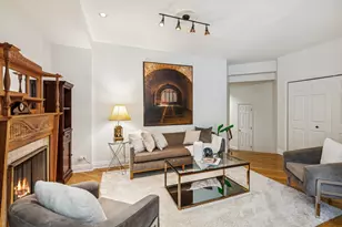 1807 N Orleans St, Chicago, IL 60614 - Photo 11