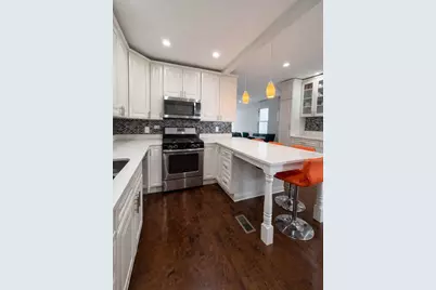 4151 W Fullerton Avenue, Chicago, IL 60639 - Photo 9